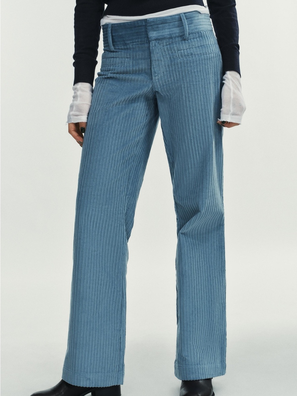 Zara flare coduroy pants Faded sky blue 4391/551/411